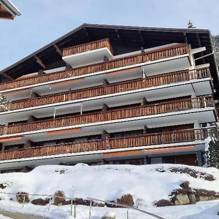 Appartement, Vue Sur Le *